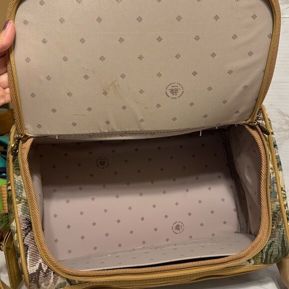 French West Indies Tapestry Floral Print Zip Over Night Carry On Travel bag - Picture 9 of 14